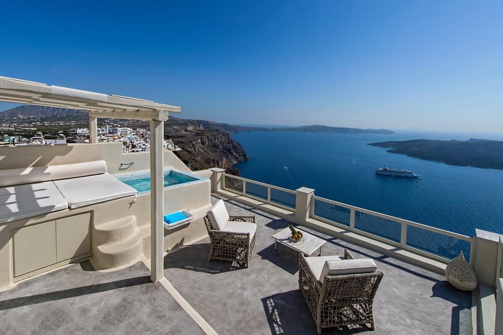 Lava Suites & Lounge Фира Екстериор снимка
